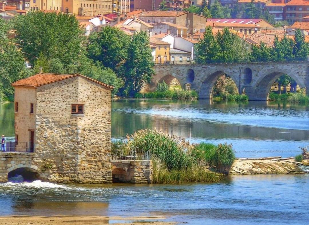 A Los Ojos Del Rio Duero Zamora Eksteriør billede