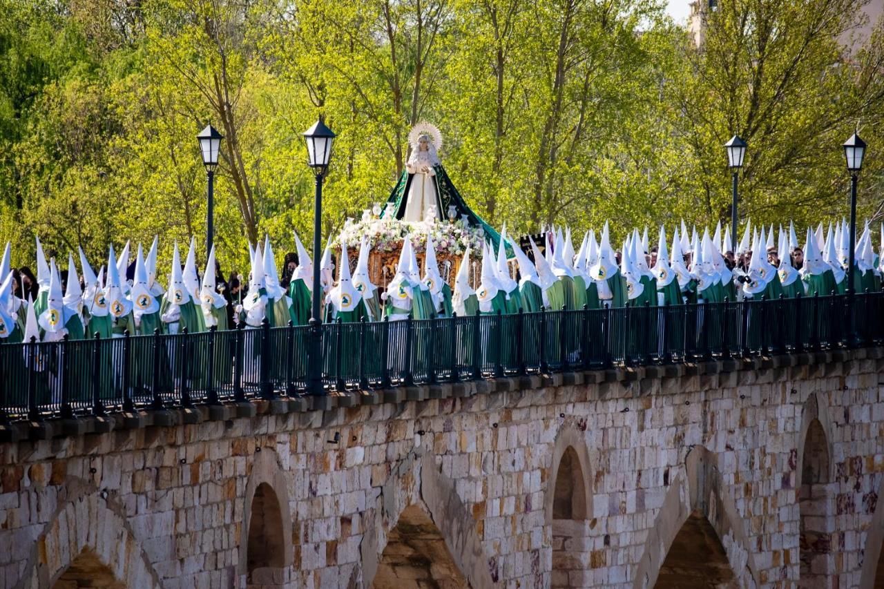 A Los Ojos Del Rio Duero Zamora Eksteriør billede